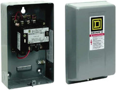 Square D - 3 Pole, 550 Coil VAC at 50 Hz and 600 Coil VAC at 60 Hz, 9 Amp NEMA Contactor - NEMA 1 Enclosure, 50 Hz at 550 Hz VAC and 60 Hz at 600 VAC - First Tool & Supply